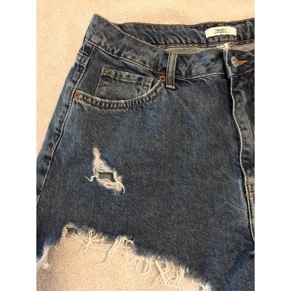 Forever 21 distressed Size 29 denim shorts - Picture 7 of 14